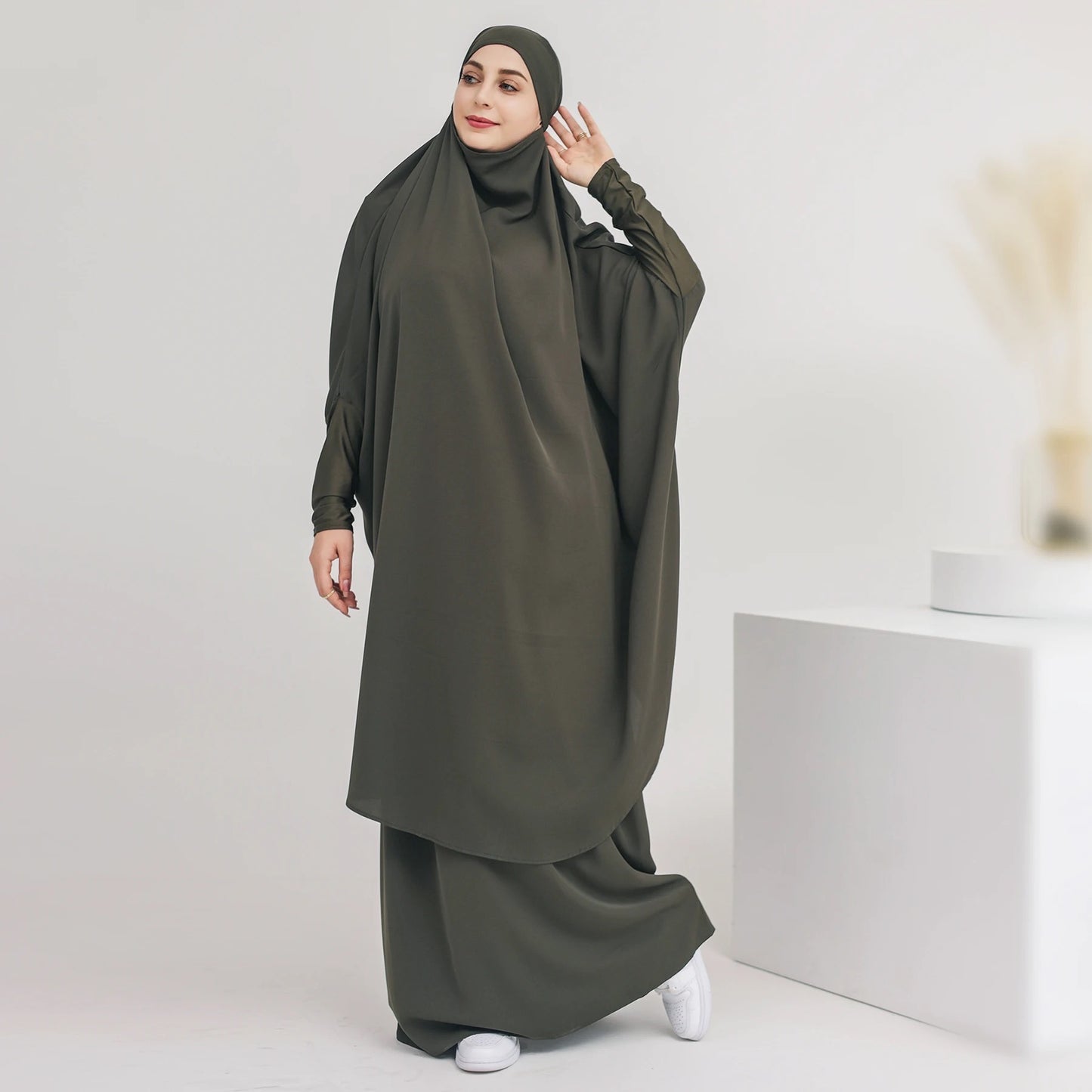 TWO PIECE NIDA JILBAB SET