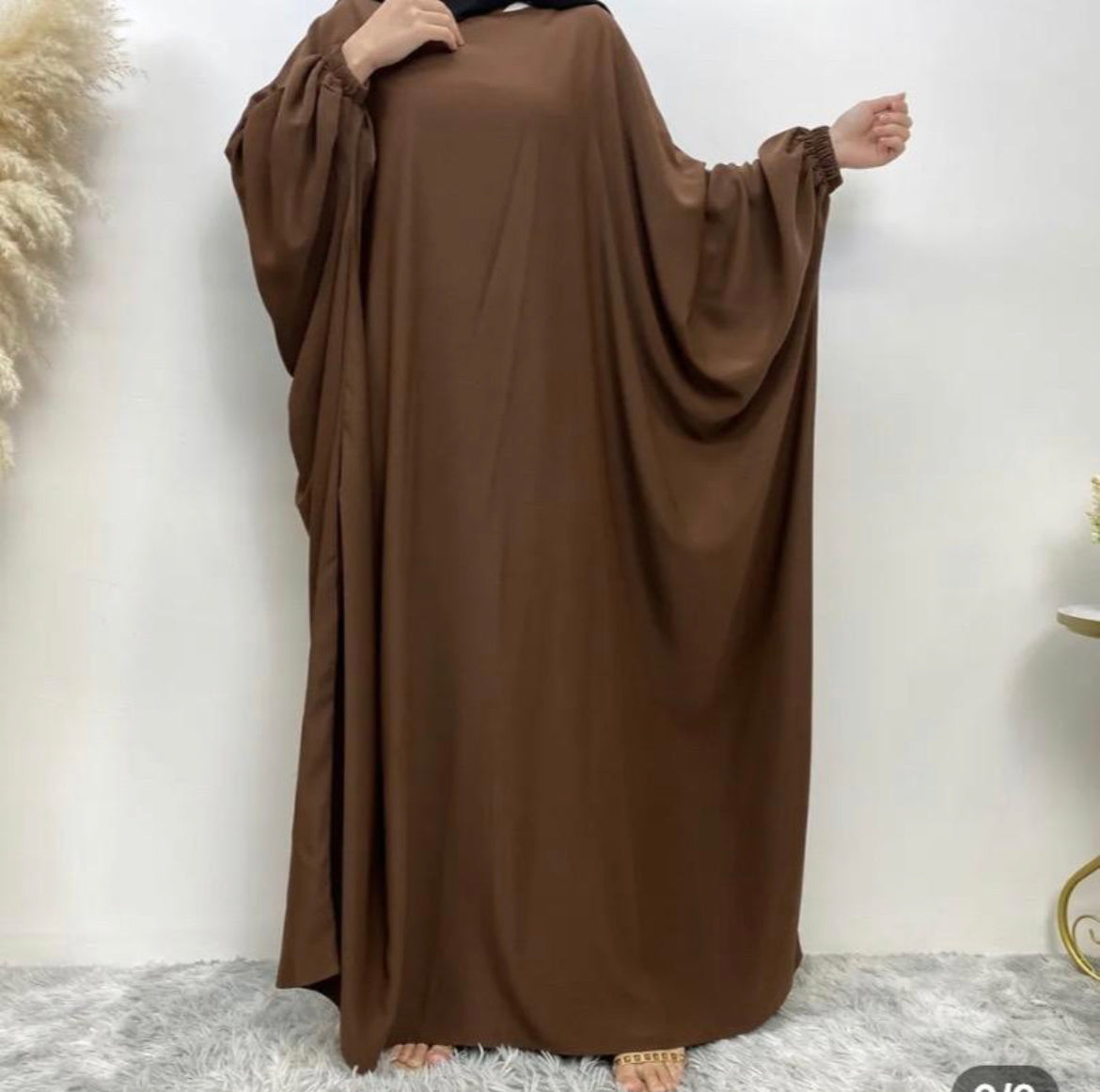 NIDA BATWING ABAYAS