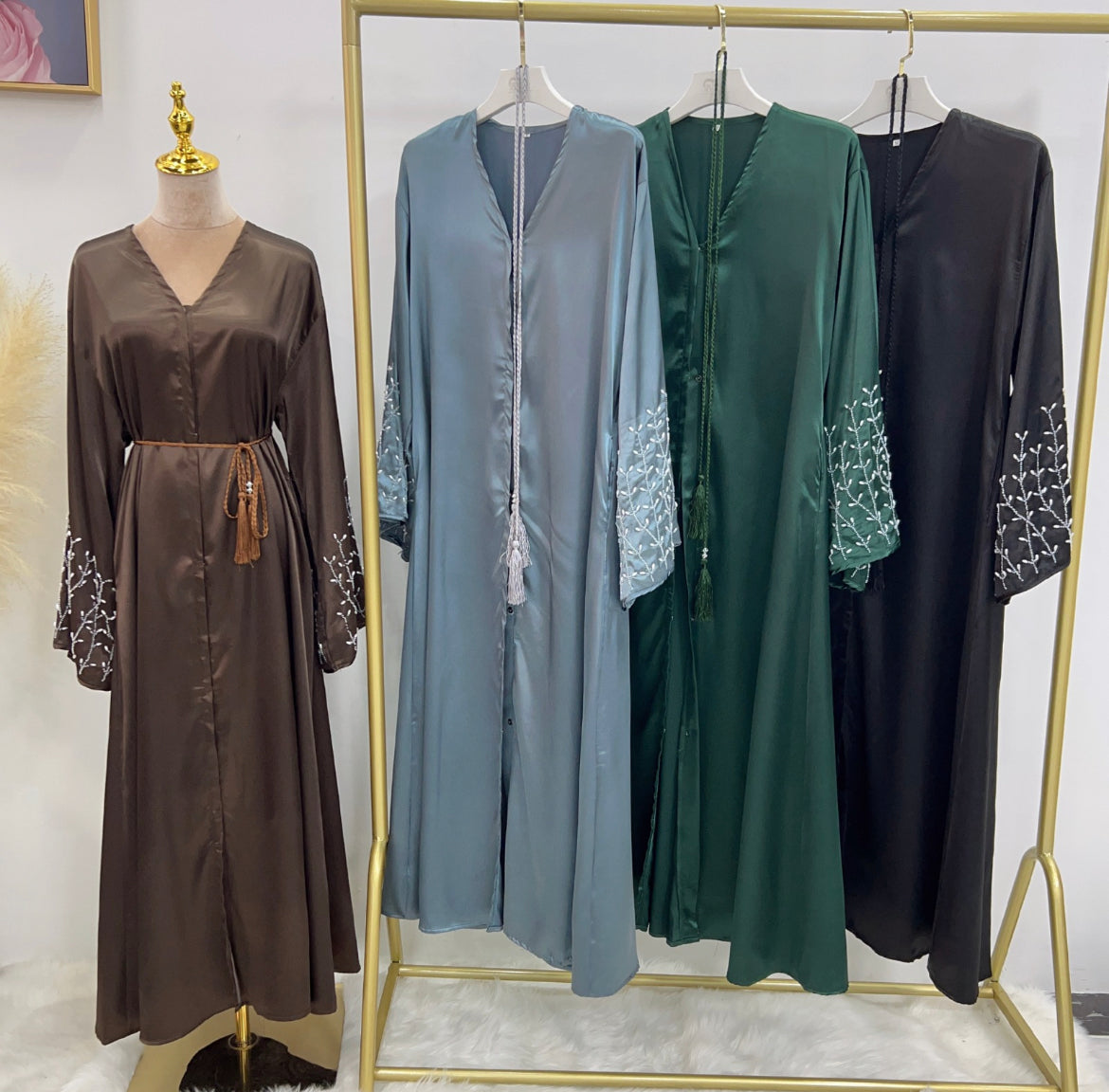 Aisha abaya on sale